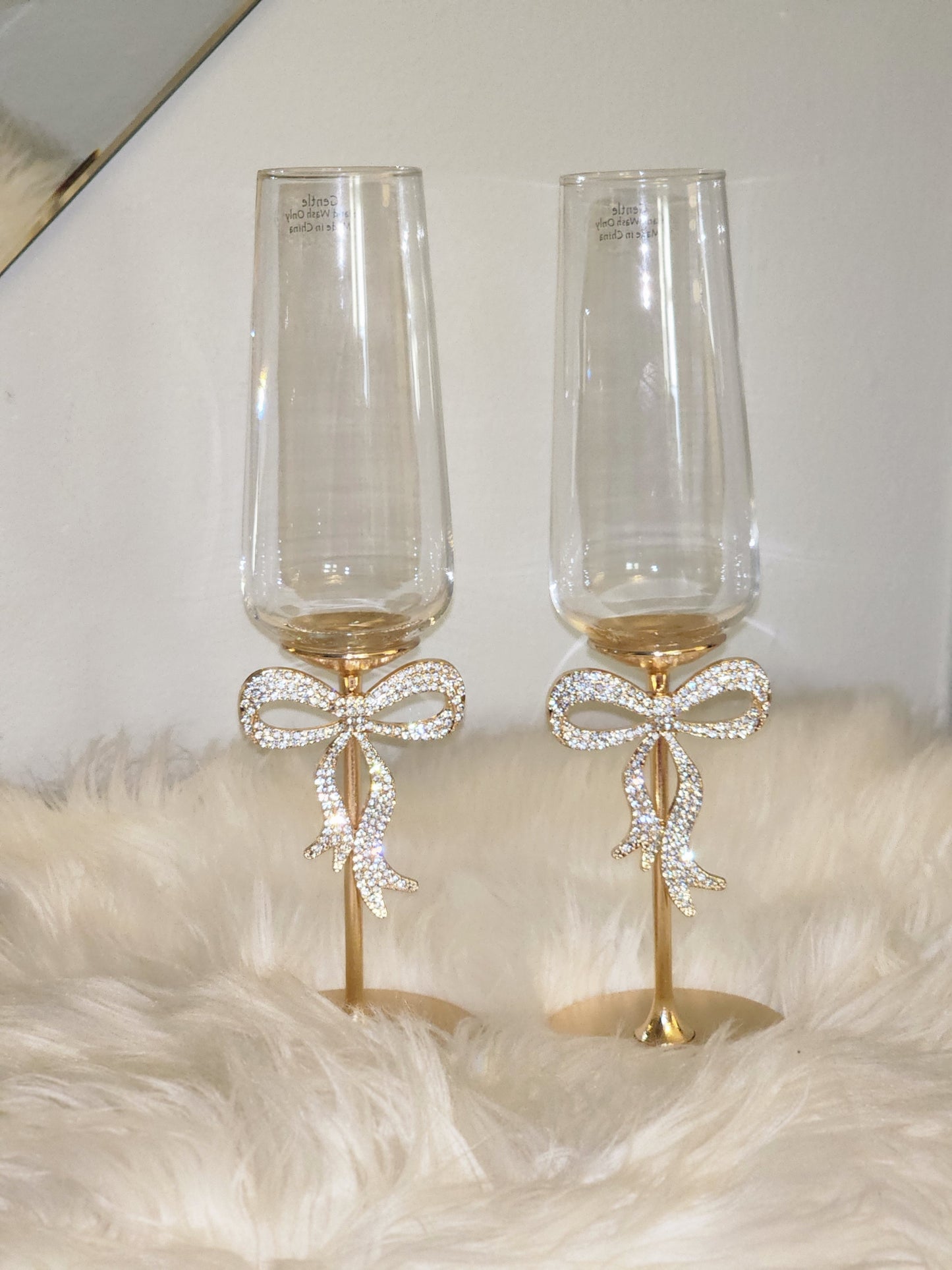 Blinged Bow Champagne glasses