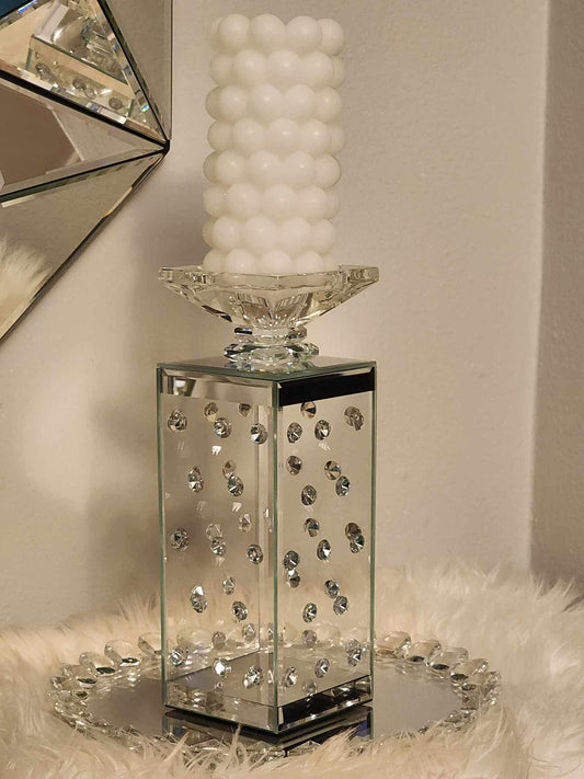 The Diamond Glass Candleholder