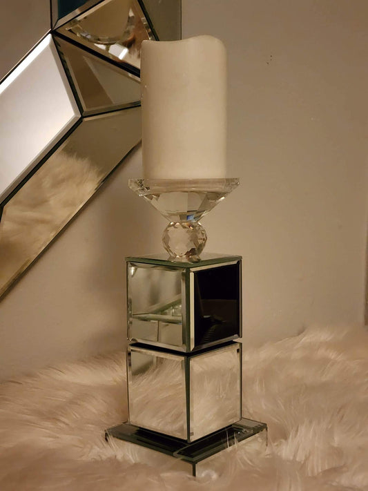Mirrored Pillar Candleholder